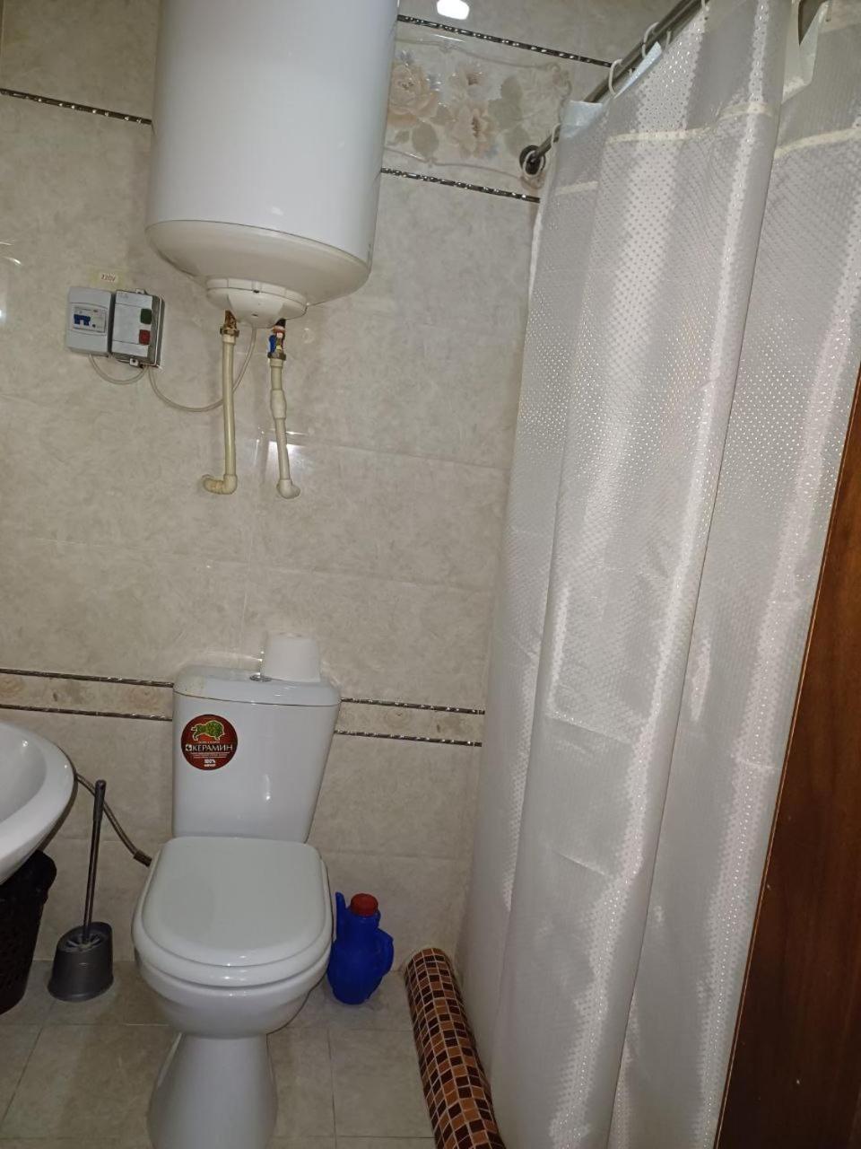 Maximum Hotel Navoi Ngoại thất bức ảnh