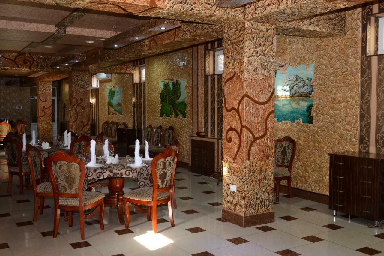 Maximum Hotel Navoi Ngoại thất bức ảnh